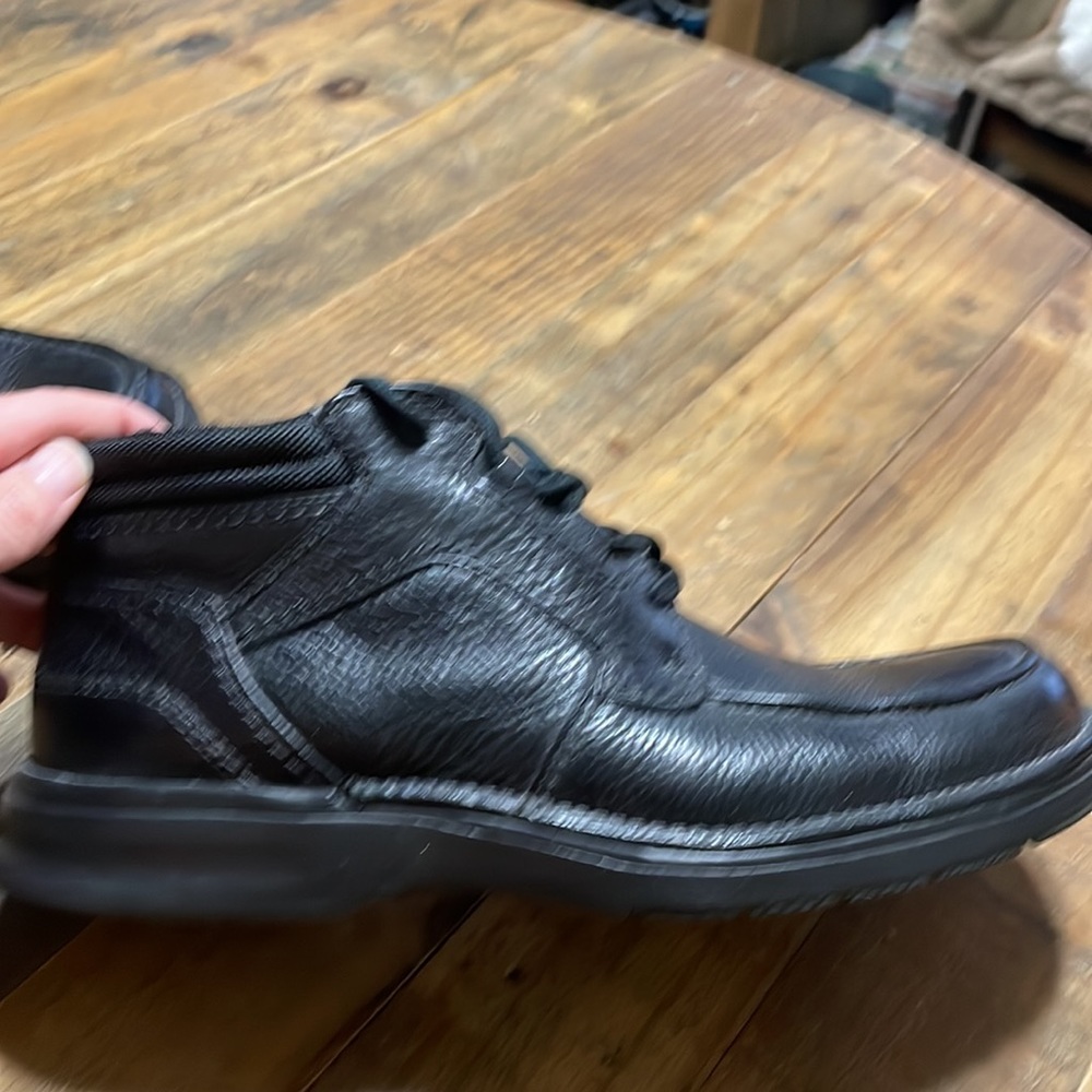 Clarks mens sz 10m dress boot